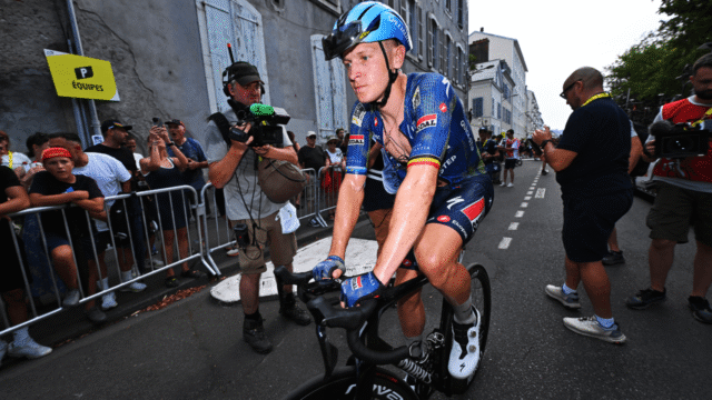 ’I don’t like third – I want to win’: Tim Merlier falls short after ’disaster’ Tour de France sprint finale