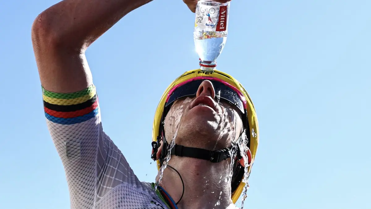 What do the Tour de France riders make of the record-breaking heat?